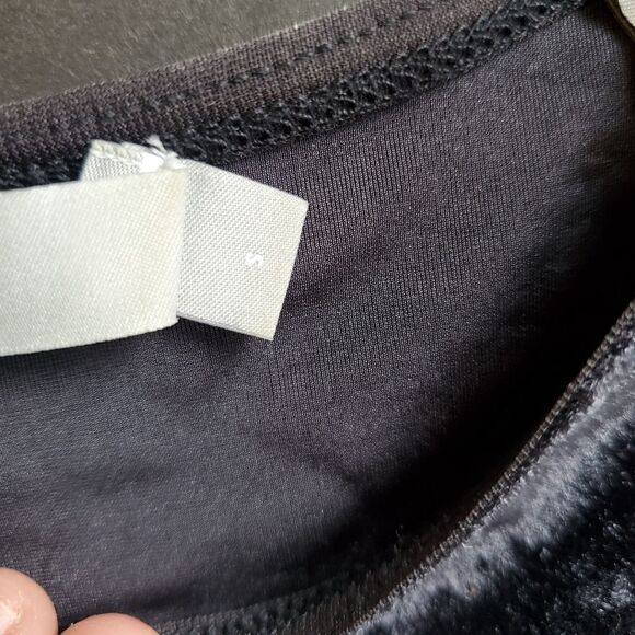 Vince Black Velour Top - Picture 3 of 11